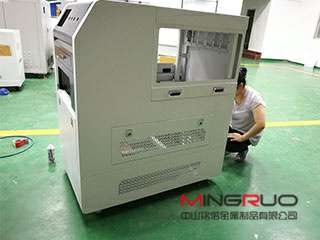 网站名称加工厂教你如何选择最好的钣金机柜_网站名称