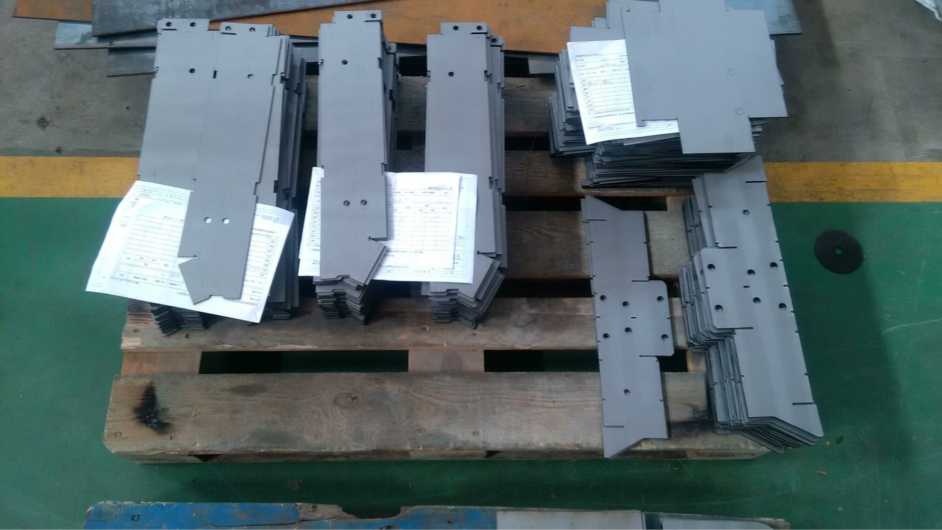 钣金加工中判断钣金激光加工的质量-首页 | Z6·尊龙凯时「中国」官方网站